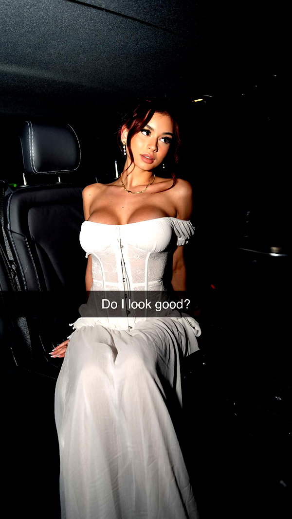 andieg112 snapchat image archive image