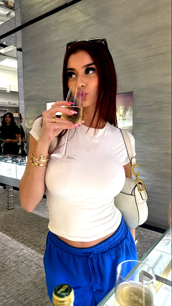 andieg112 snapchat image archive image