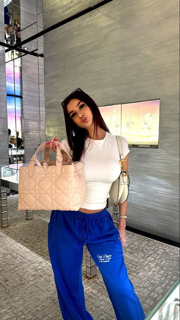 andieg112 snapchat image archive image