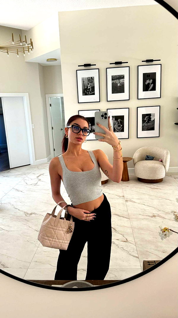 andieg112 snapchat image archive image