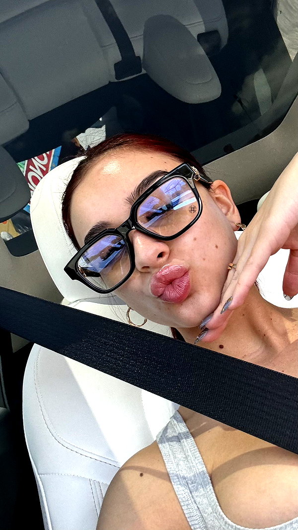 andieg112 snapchat image archive image