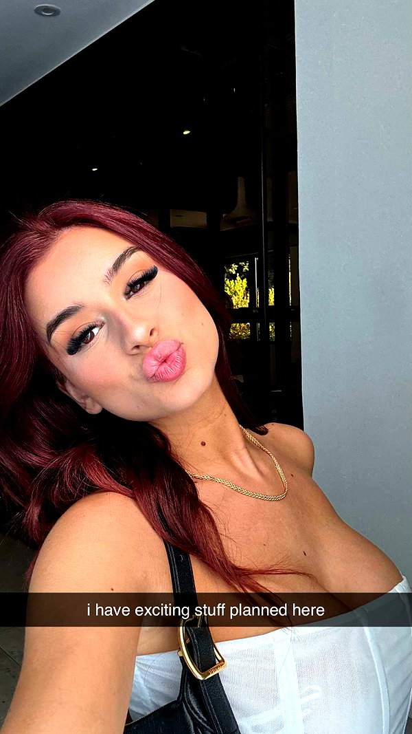 andieg112 snapchat image archive image