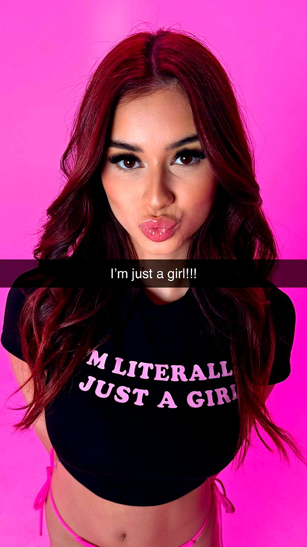 andieg112 snapchat image archive image