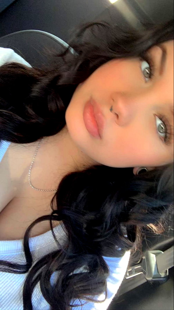 angelinareinee7 snapchat image archive image