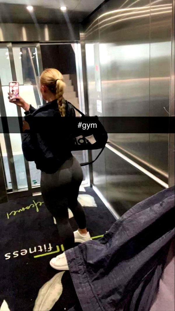 anna-ksb snapchat image archive image