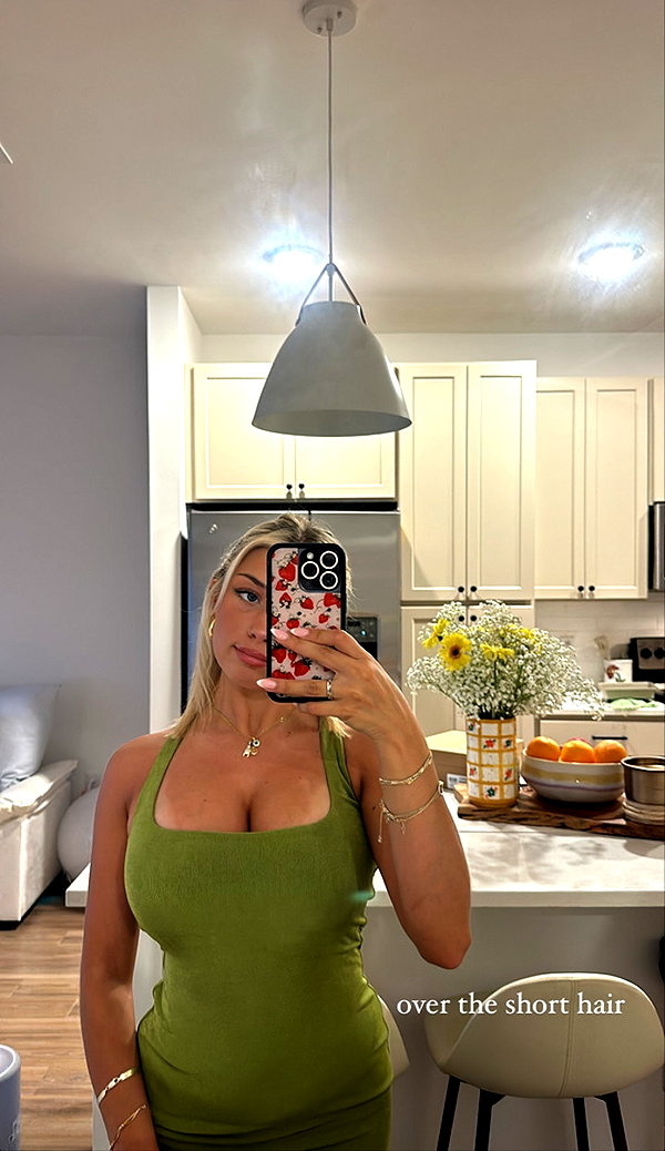 anna-ksb snapchat image archive image