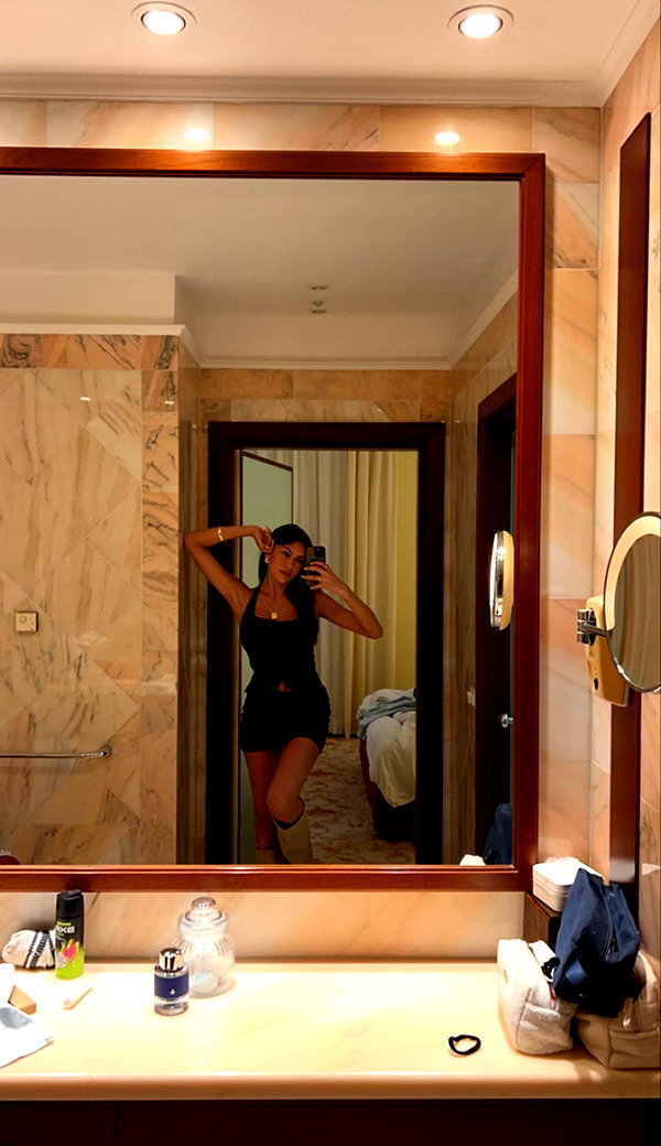 anna-ksb snapchat image archive image
