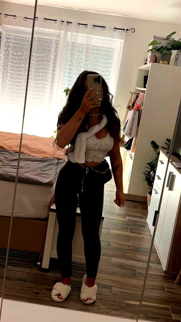 anna-ksb snapchat image archive image
