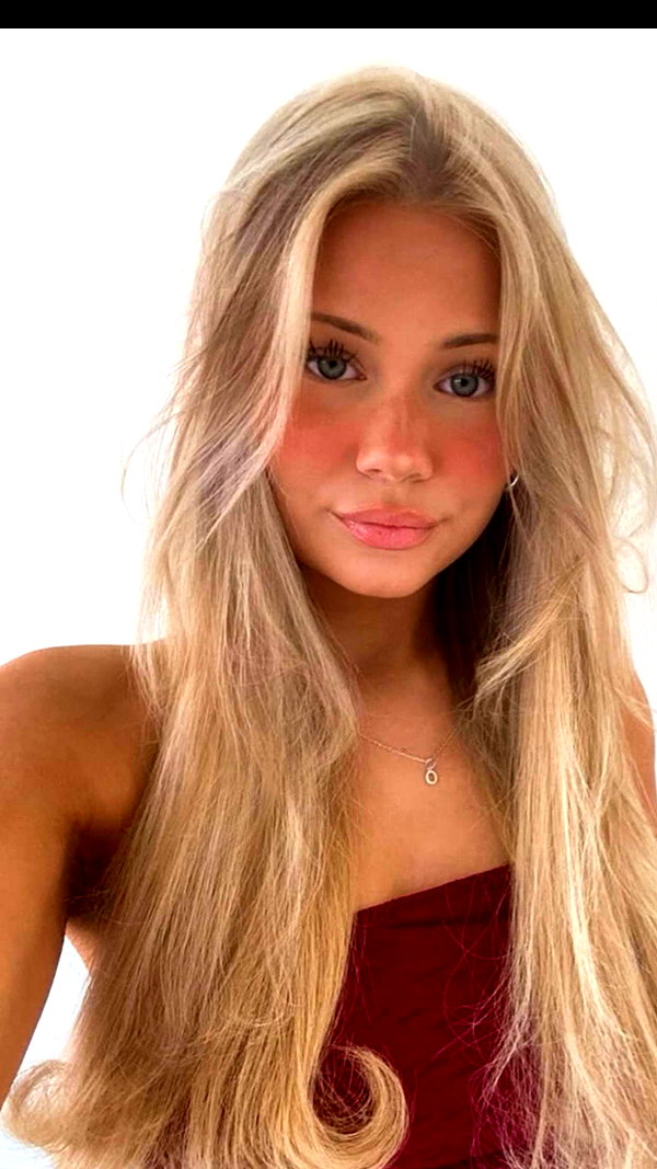 anna-ksb snapchat image archive image