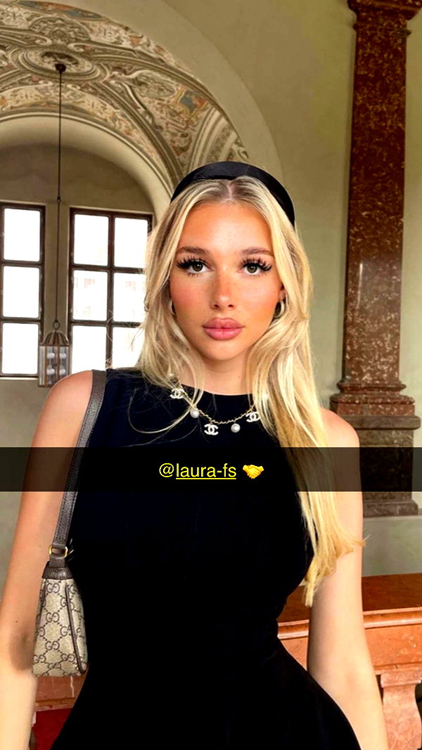 anna-ksb snapchat image archive image