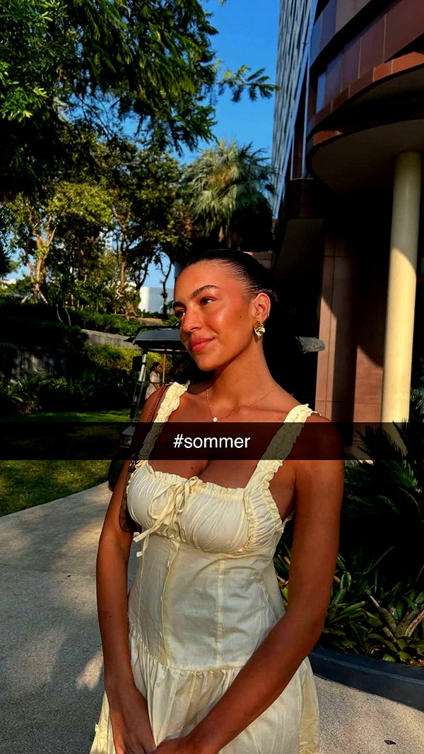 anna-ksb snapchat image archive image