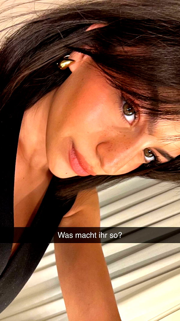 anna-ksb snapchat image archive image