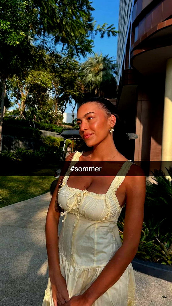 anna-ksb snapchat image archive image