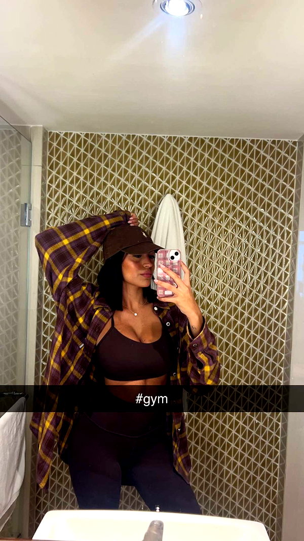 anna-ksb snapchat image archive image