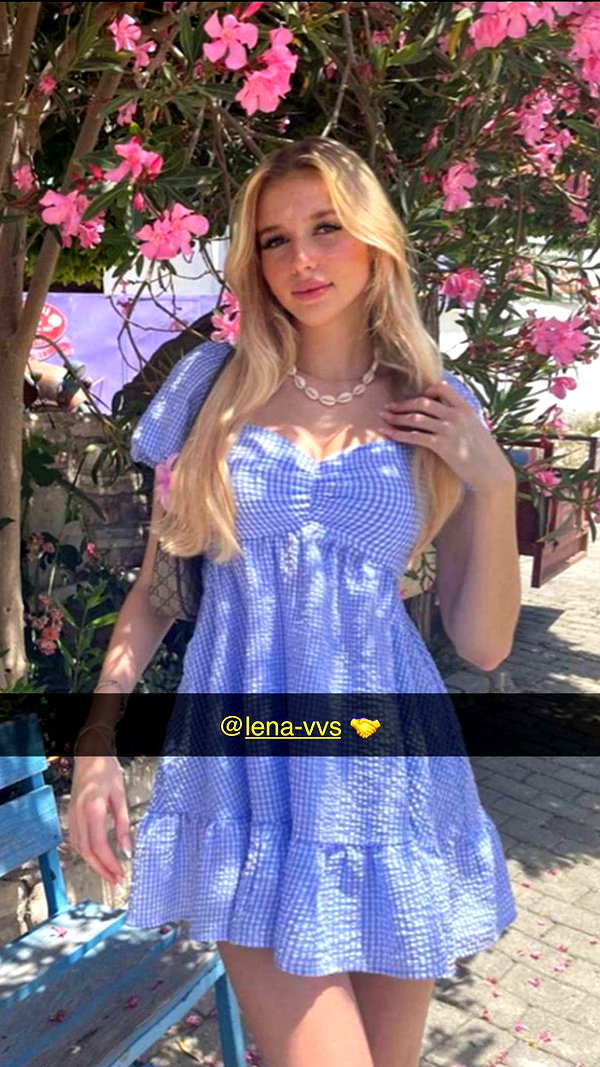 anna-ksb snapchat image archive image