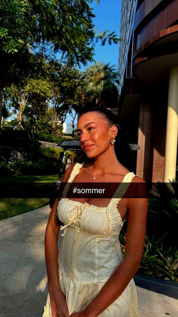 anna-ksb snapchat image archive image