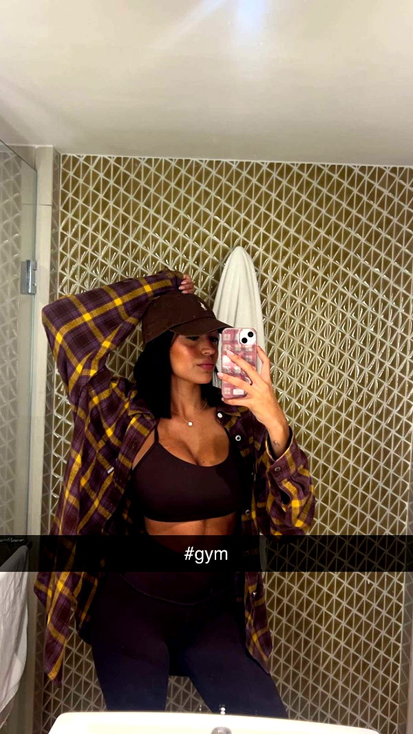 anna-ksb snapchat image archive image