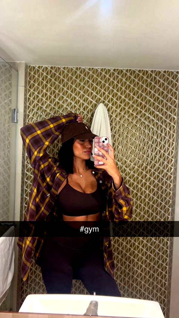 anna-ksb snapchat image archive image