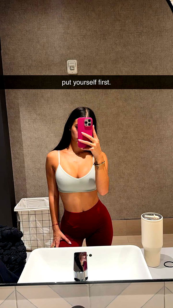 ashleyserranom snapchat image archive image