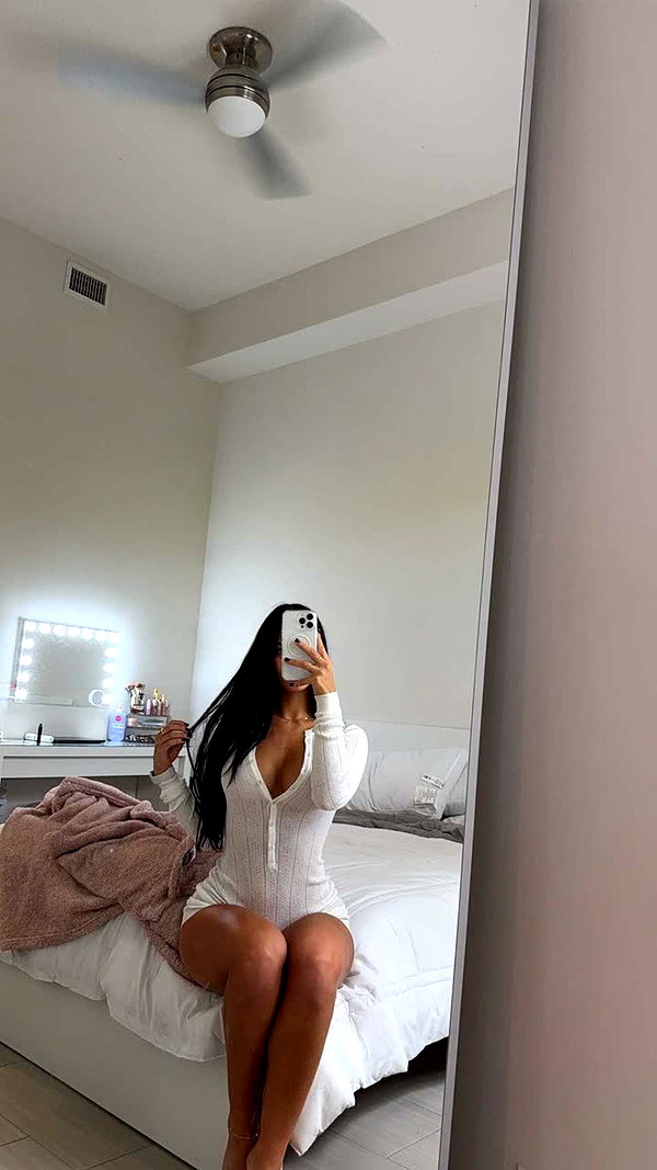 ashleyserranom snapchat image archive image