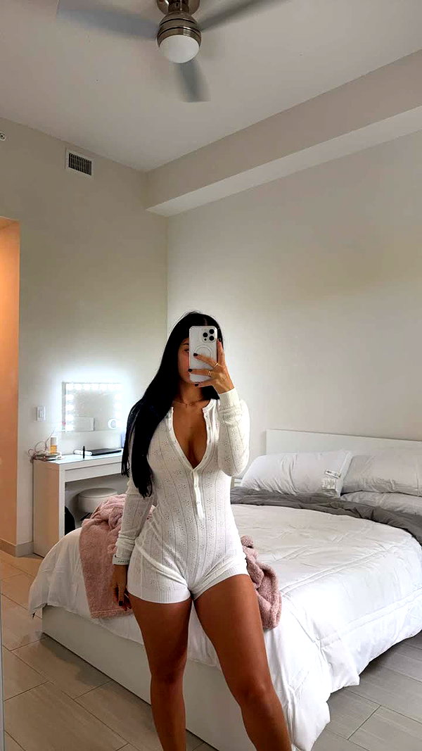 ashleyserranom snapchat image archive image