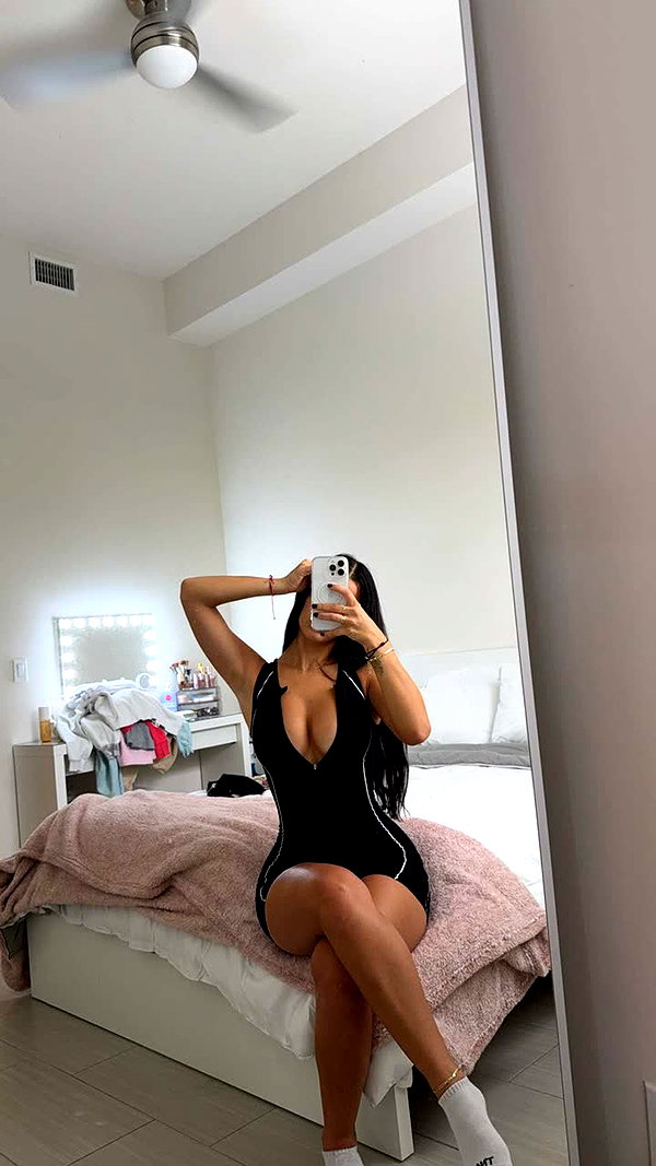 ashleyserranom snapchat image archive image