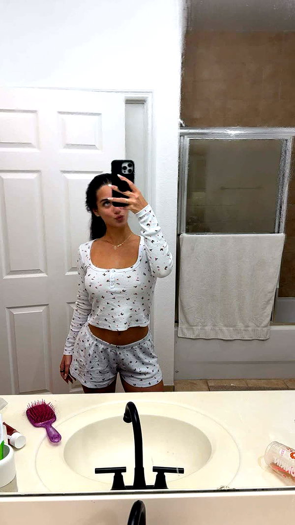 ashleyserranom snapchat image archive image