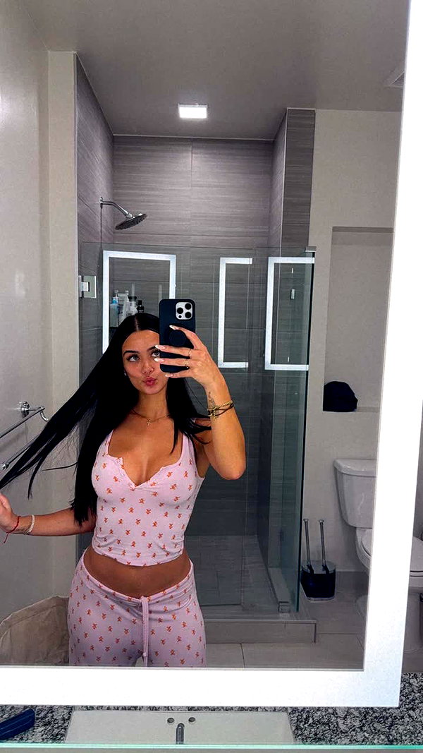 ashleyserranom snapchat image archive image