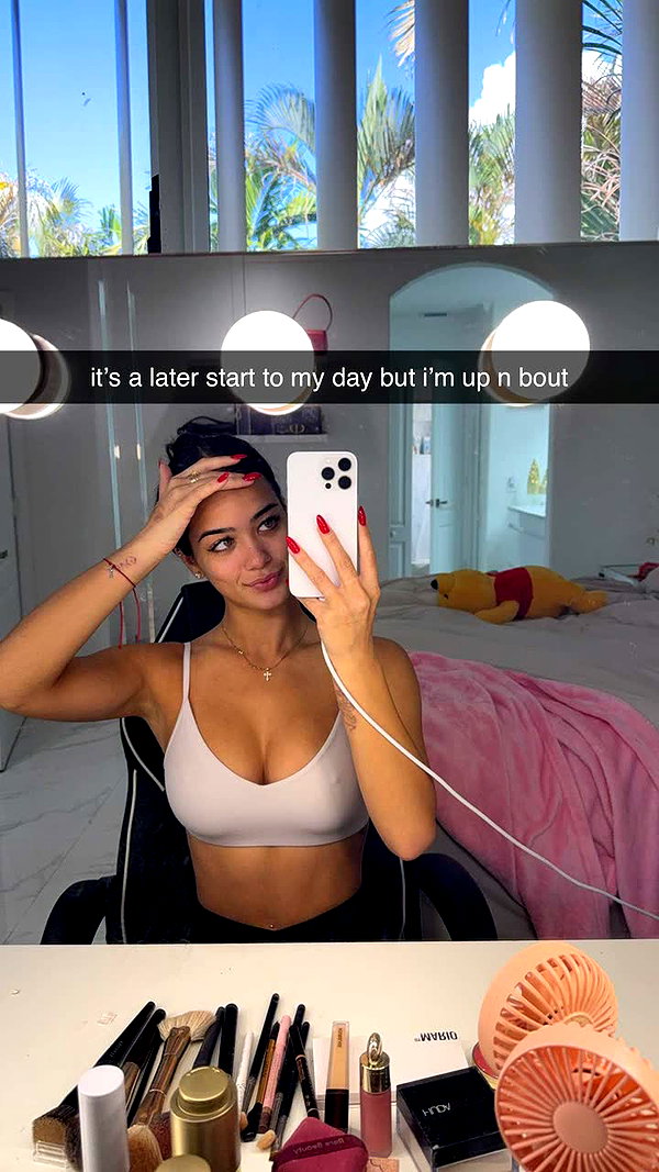 ashleyserranom snapchat image archive image