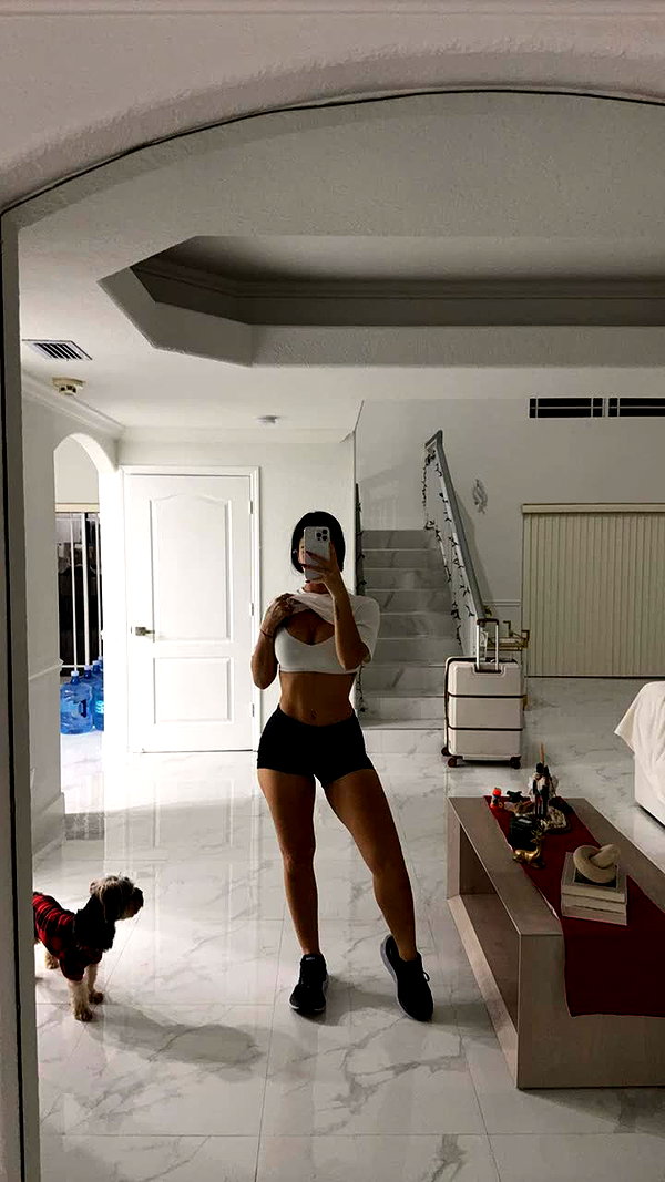 ashleyserranom snapchat image archive image