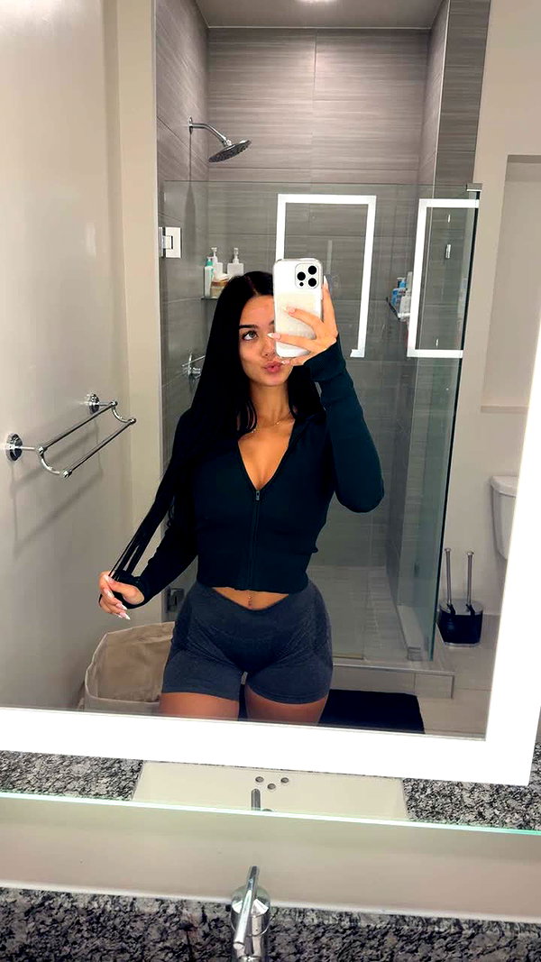 ashleyserranom snapchat image archive image
