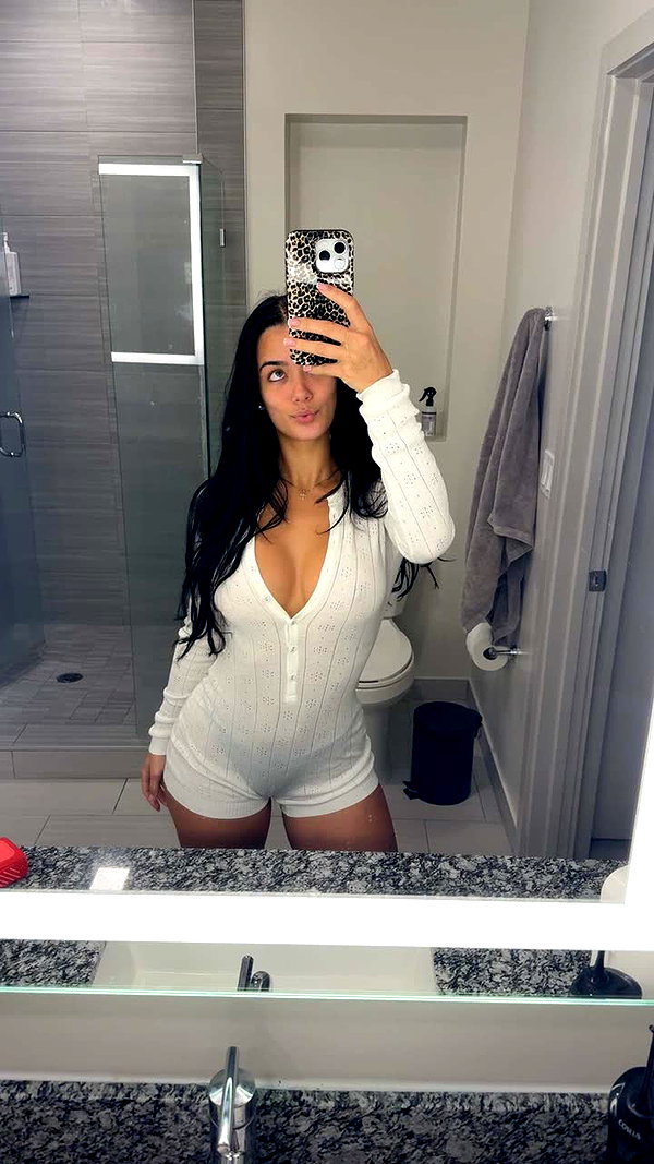 ashleyserranom snapchat image archive image