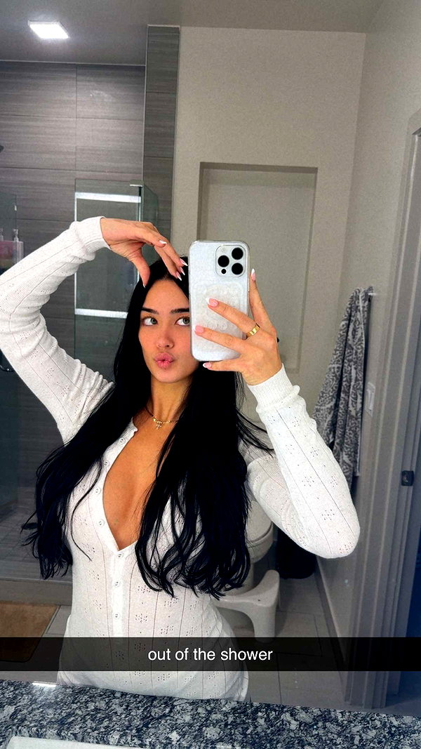 ashleyserranom snapchat image archive image