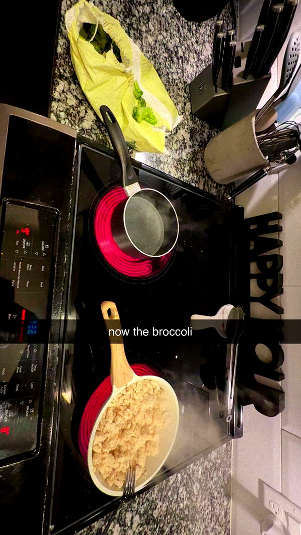 ashleyserranom snapchat image archive image