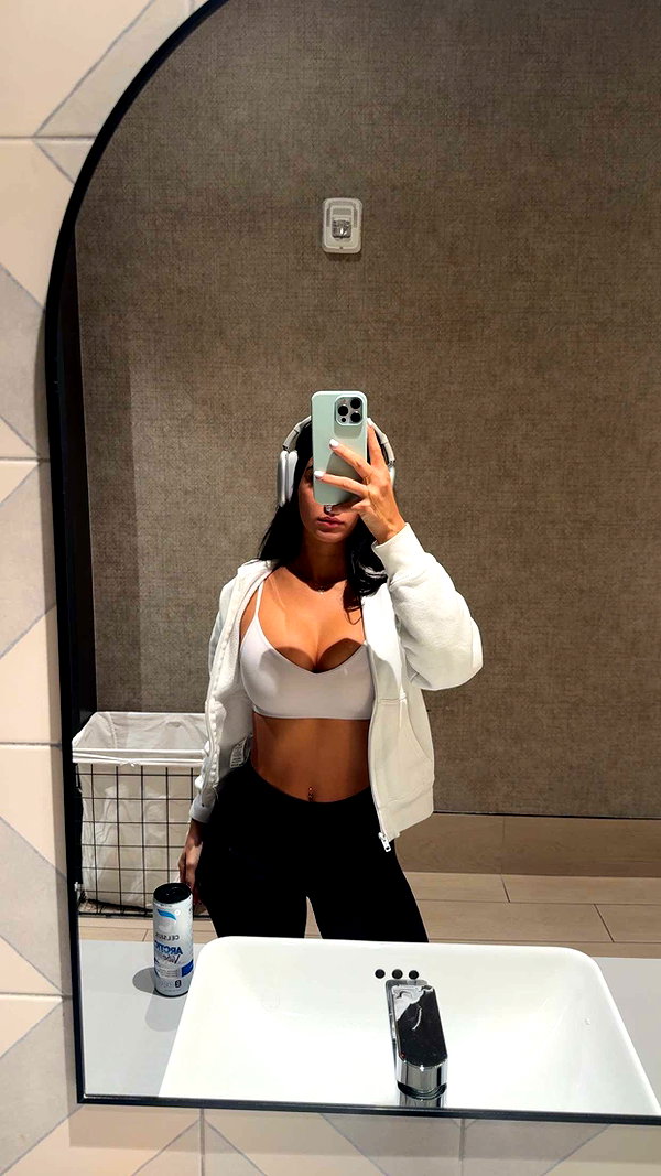 ashleyserranom snapchat image archive image