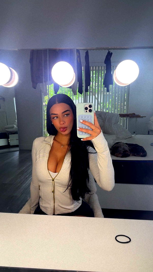 ashleyserranom snapchat image archive image