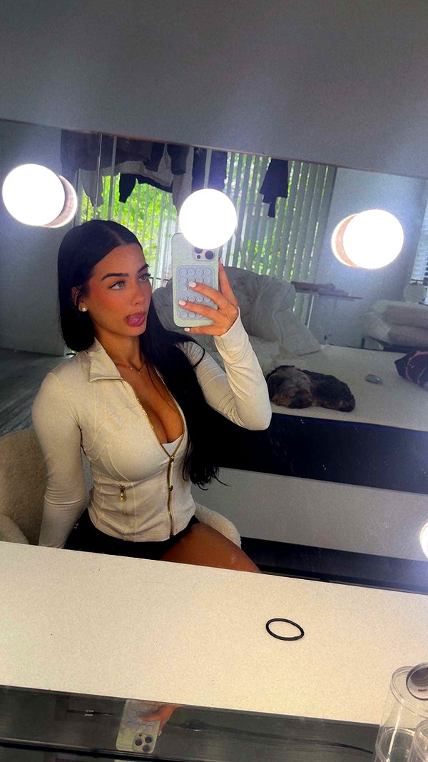 ashleyserranom snapchat image archive image