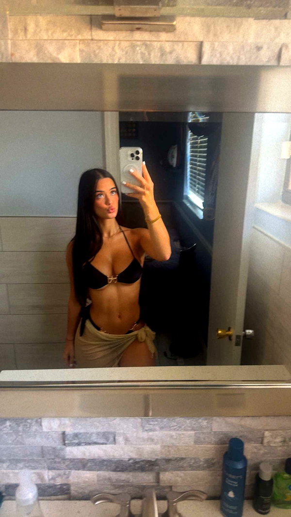 ashleyserranom snapchat image archive image