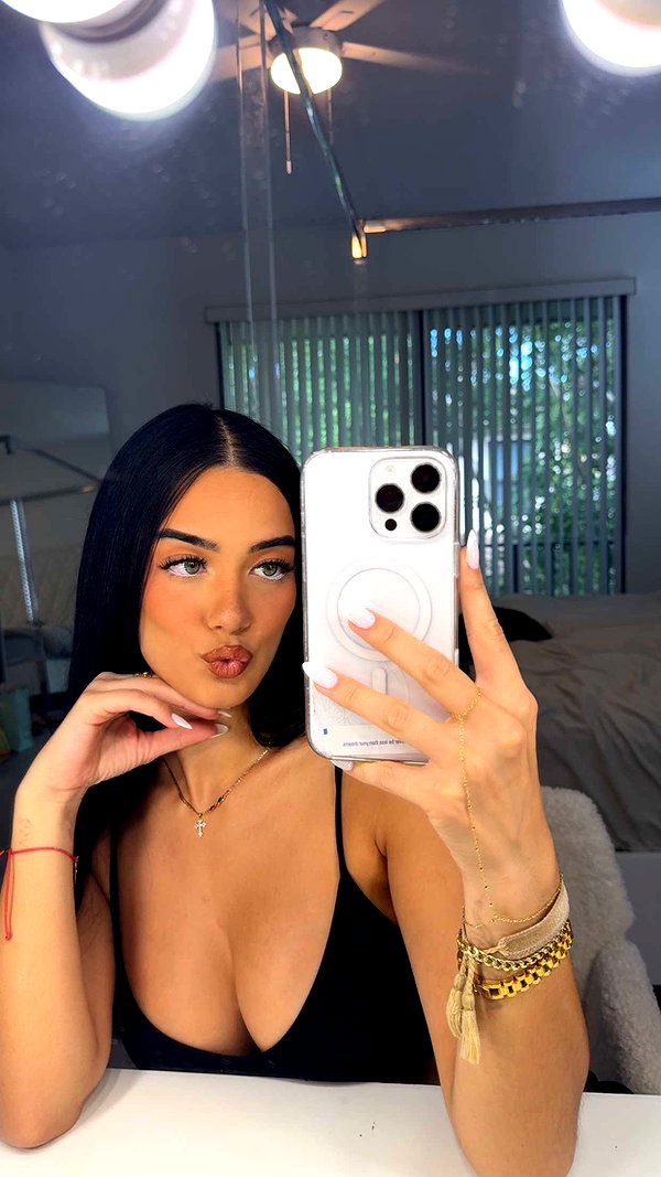 ashleyserranom snapchat image archive image