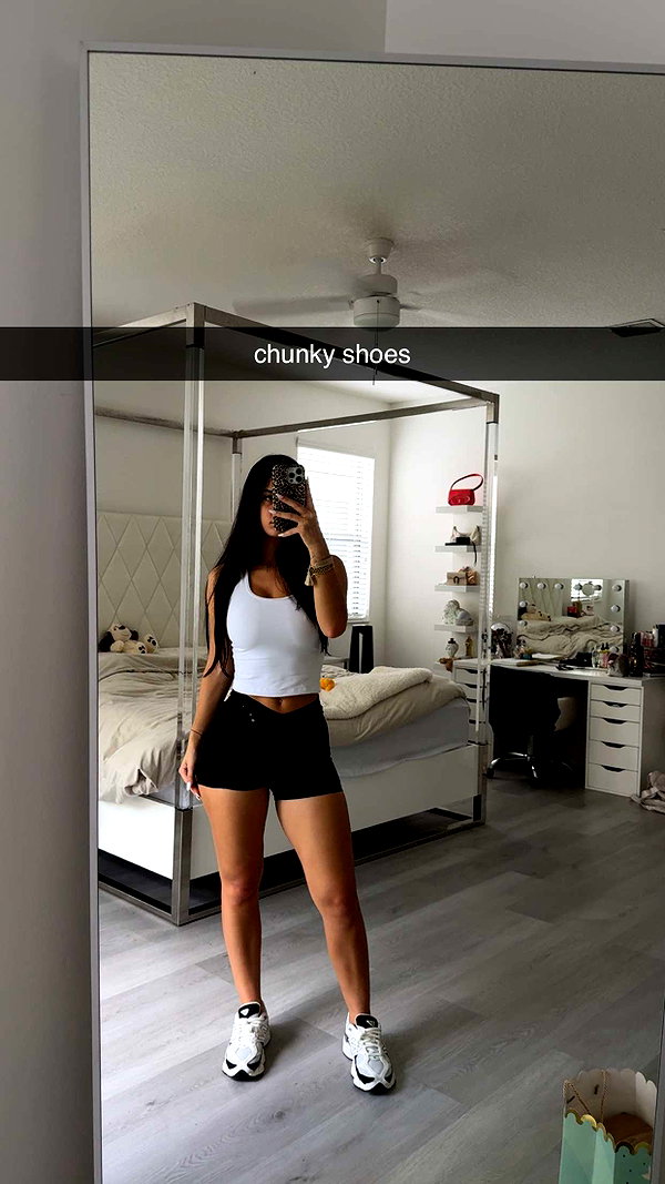 ashleyserranom snapchat image archive image