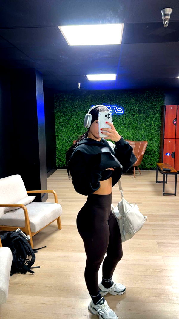 ashleyserranom snapchat image archive image