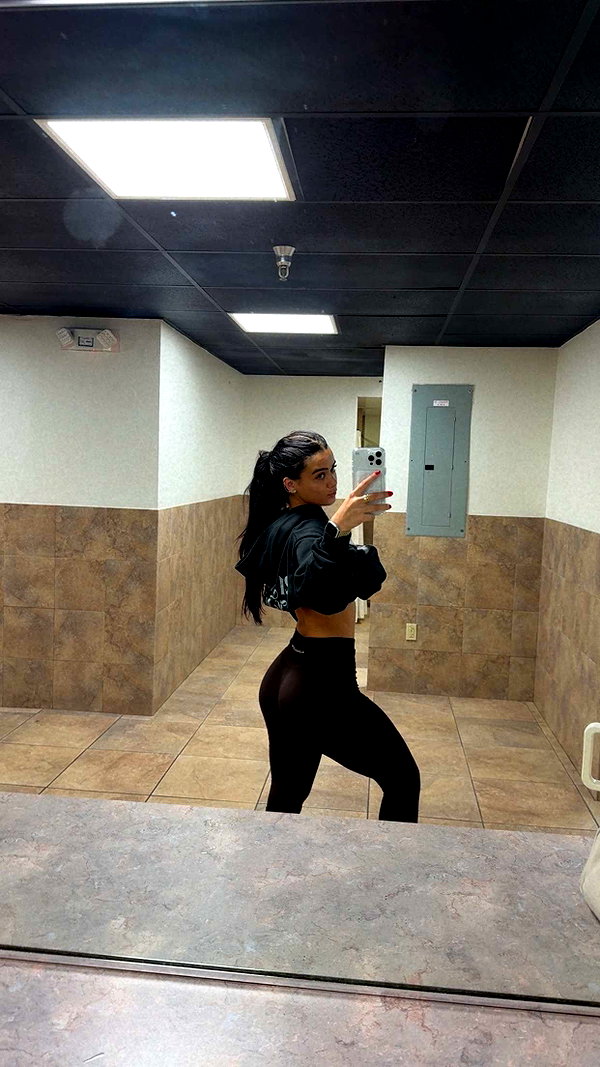 ashleyserranom snapchat image archive image