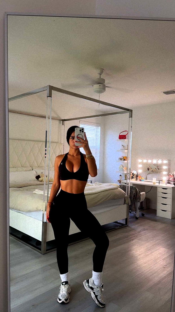 ashleyserranom snapchat image archive image