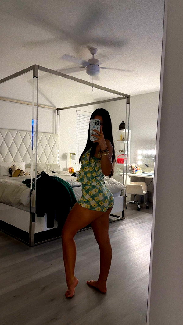 ashleyserranom snapchat image archive image