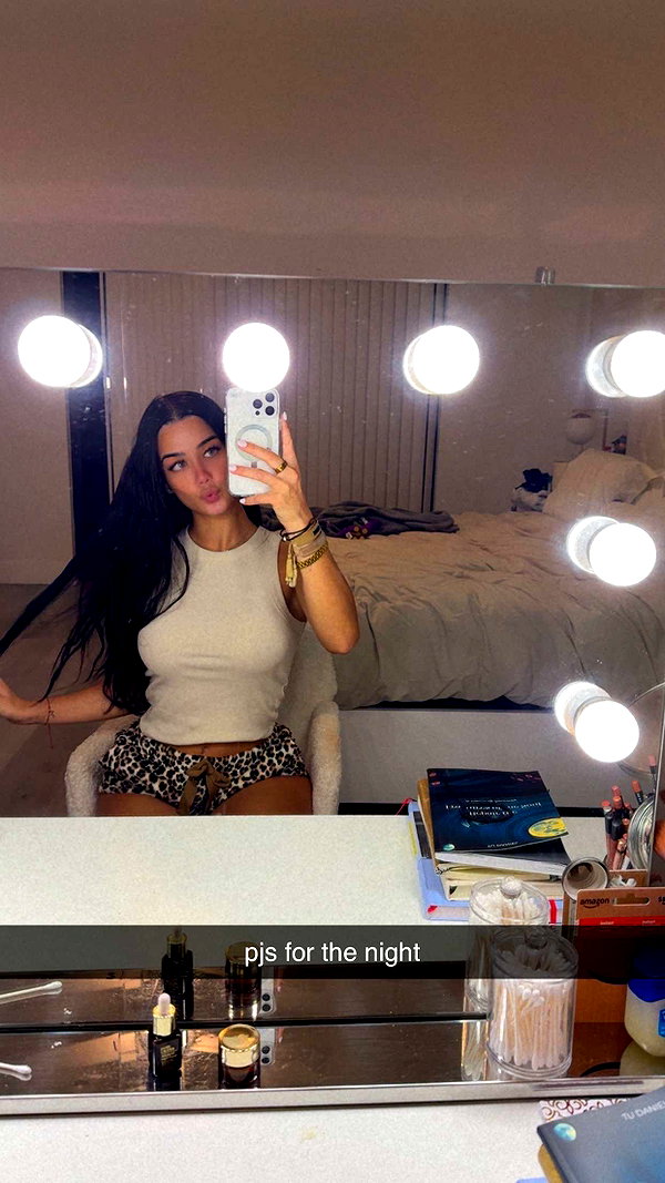 ashleyserranom snapchat image archive image