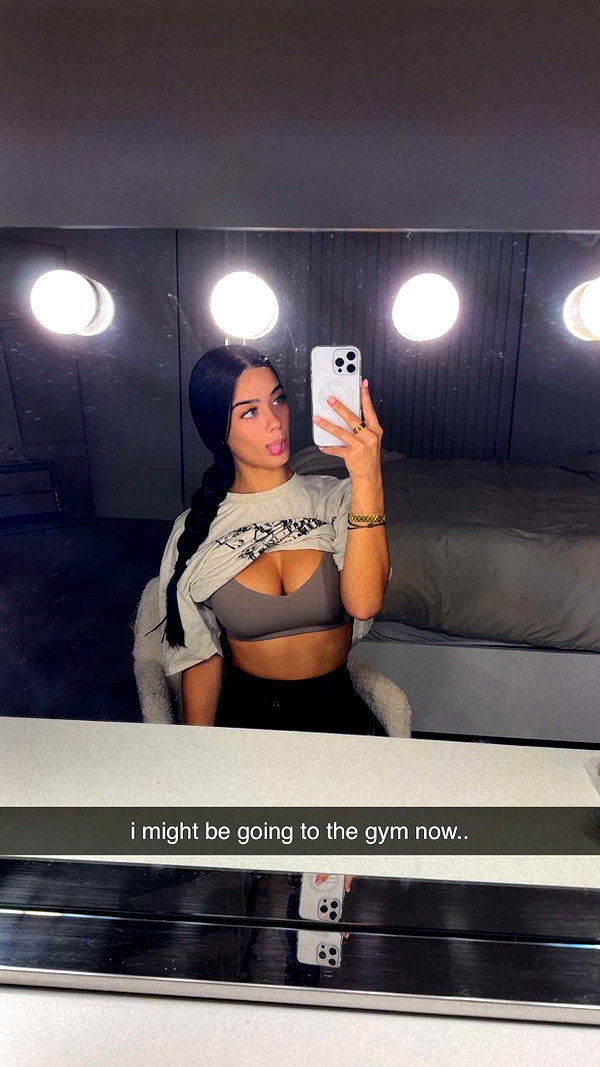ashleyserranom snapchat image archive image
