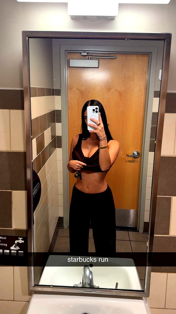 ashleyserranom snapchat image archive image