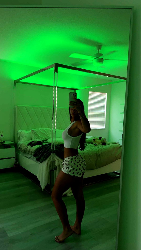ashleyserranom snapchat image archive image