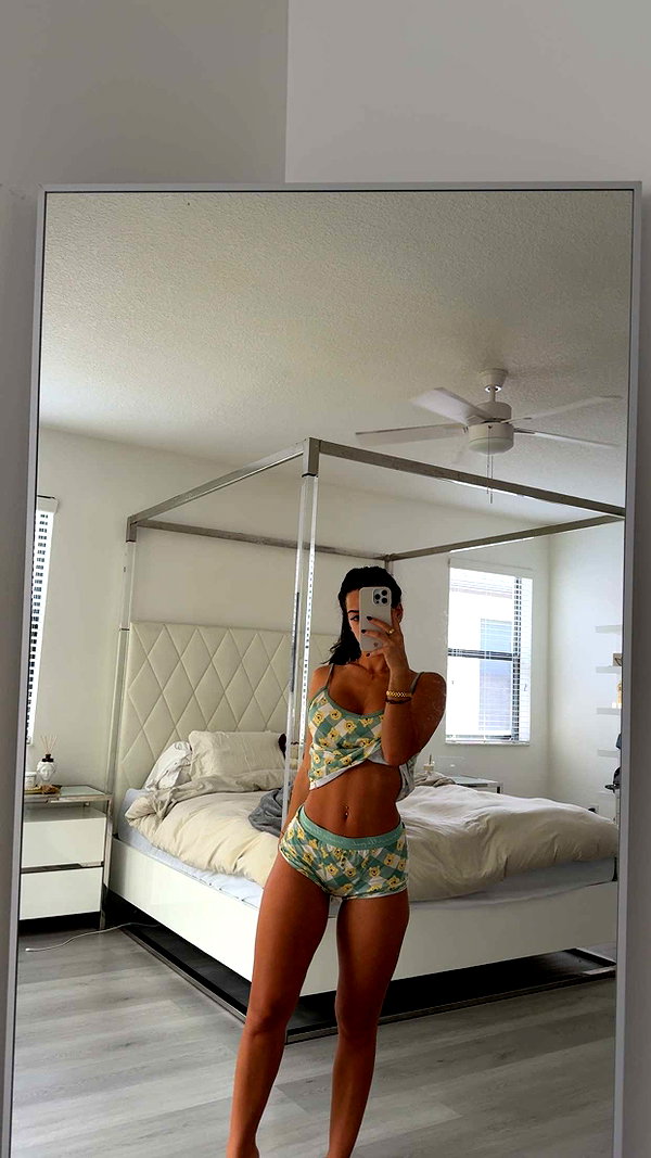 ashleyserranom snapchat image archive image