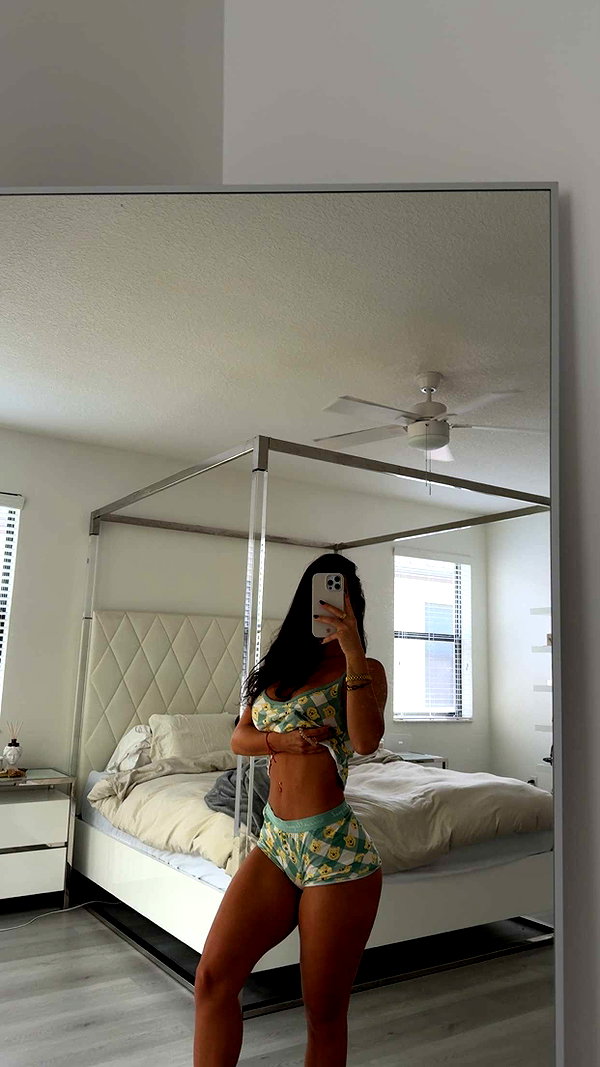 ashleyserranom snapchat image archive image